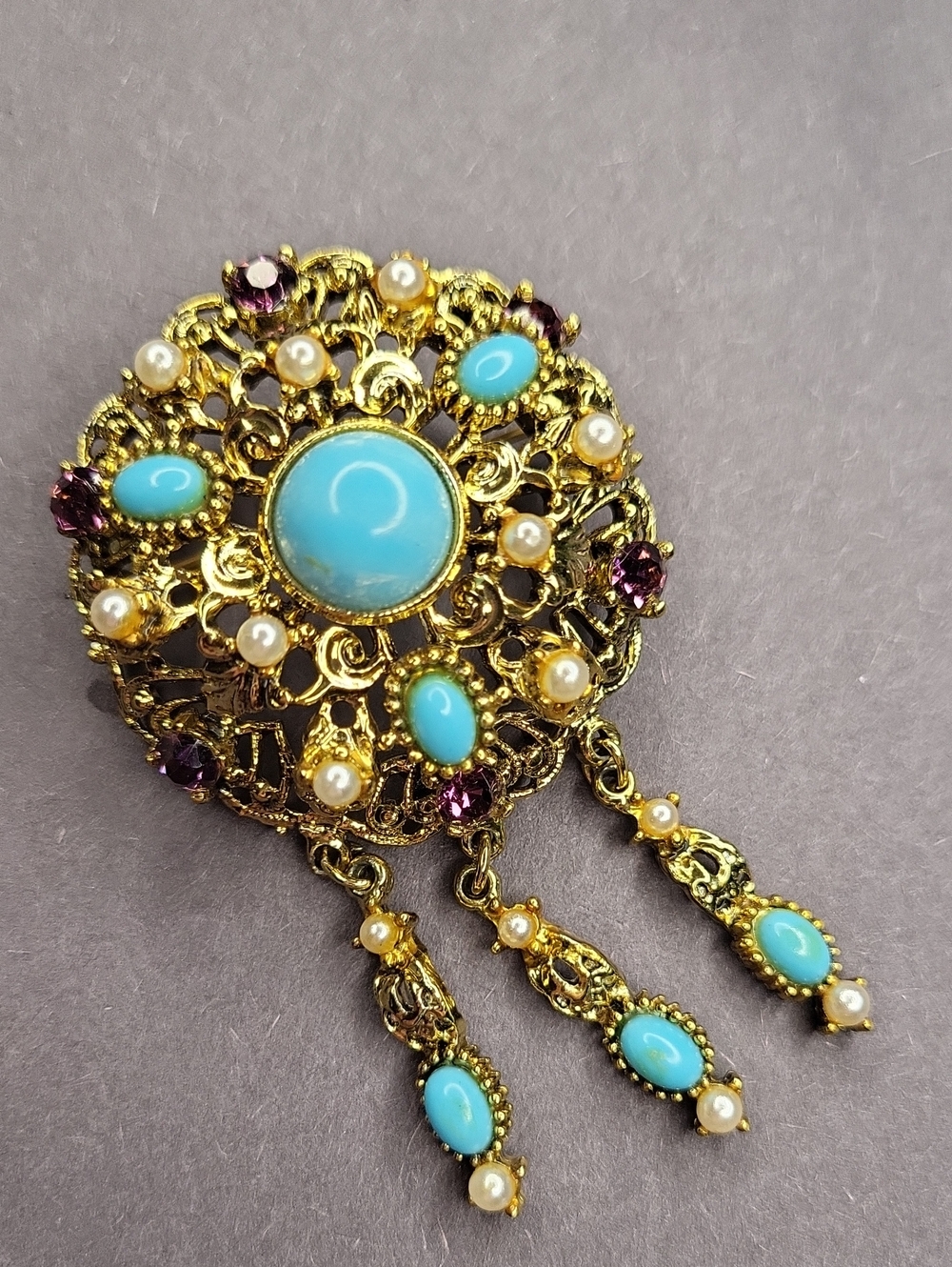 Elegant Gold and Turquoise Brooch